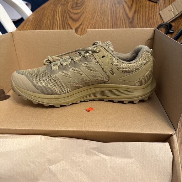 Men’s Merrill Nova 3 Tan Tactical Shoes. New In Box Size 7.5 main image 6